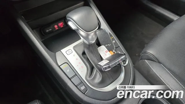 Kia Come New K3 id 2955611 из Кореи 19