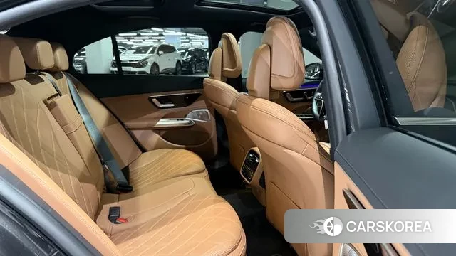 Mercedes-Benz E-Class W214 id 3359351 из Кореи 19