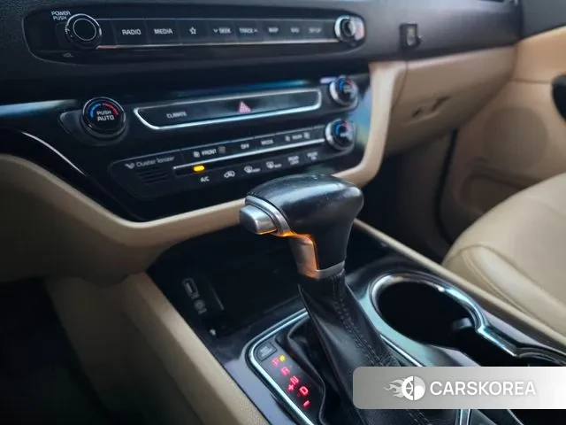 Kia The New Carnival id 3451572 из Кореи 19