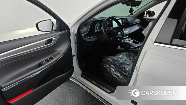 Hyundai The New Grandeur IG Hybrid id 4488956 из Кореи 36