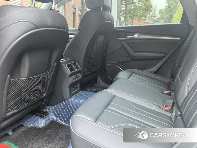 Audi Q5L id 4208569 из Китая 20