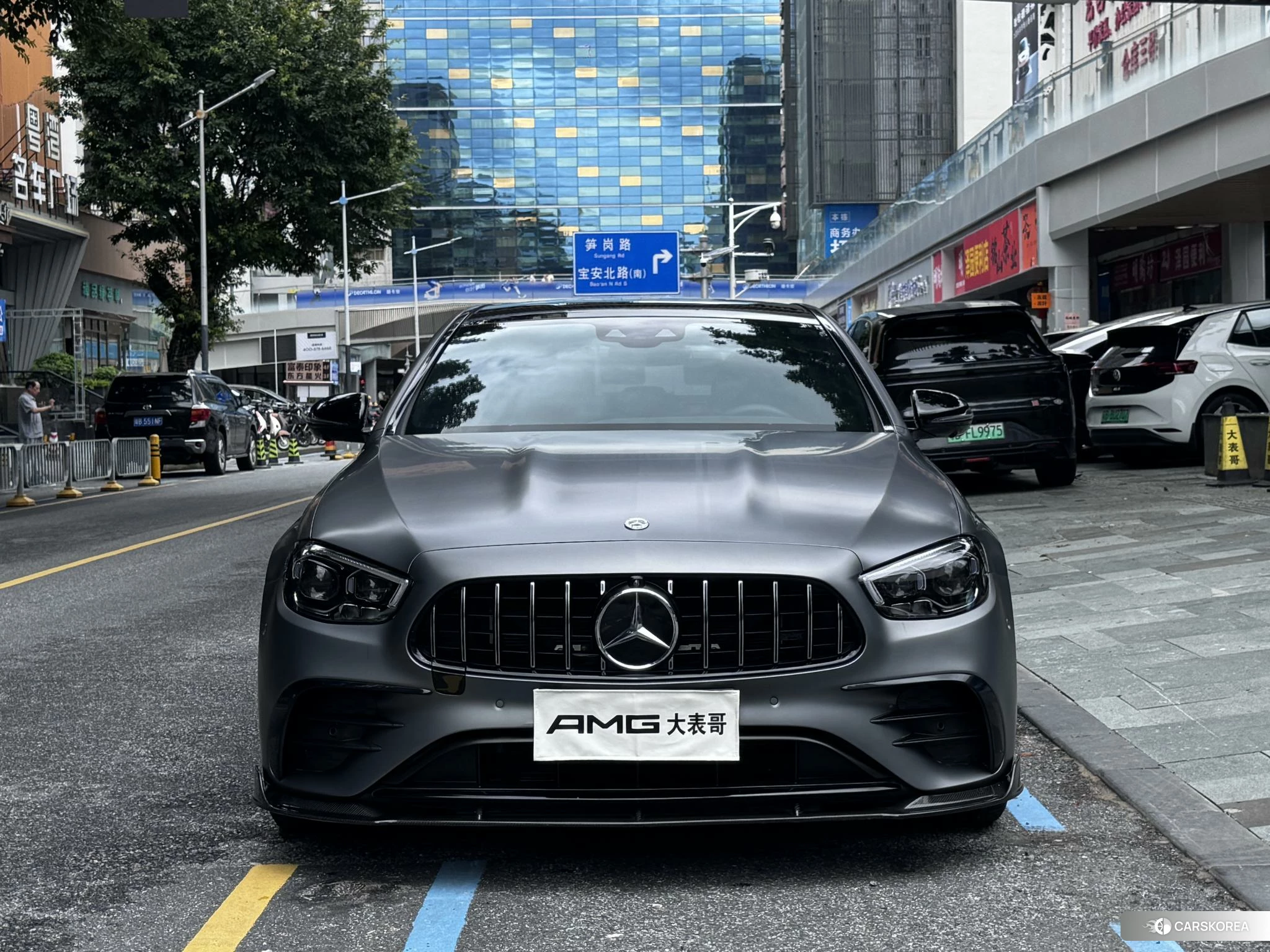 Mercedes-Benz E-class AMG id 4473665 из Китая 14