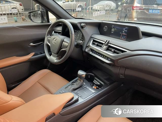 Lexus UX id 4274454 из Китая 16