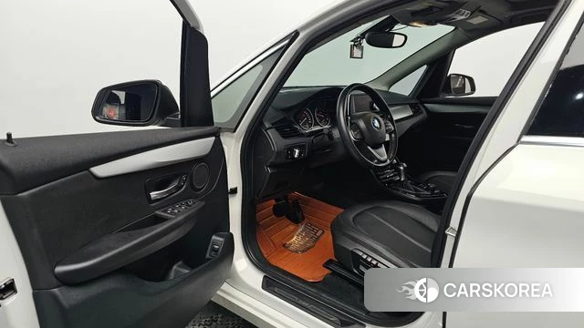 BMW 2 Series Active Tourer (F45) id 4390592 из Кореи 30
