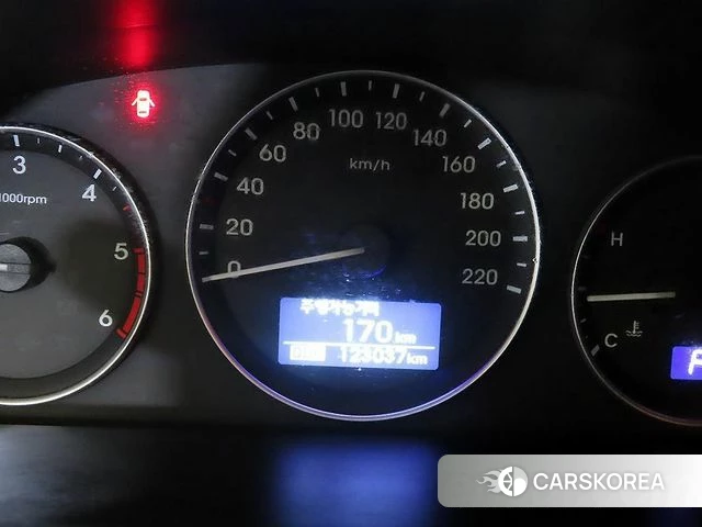 Hyundai The New Grand Starex id 4245514 из Кореи 18