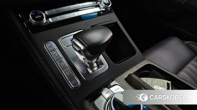 Genesis G90 id 4490692 из Кореи 29