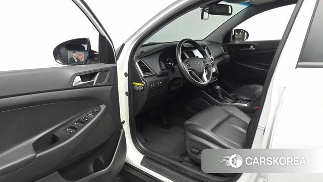 Hyundai All New Tucson id 4483337 из Кореи 33