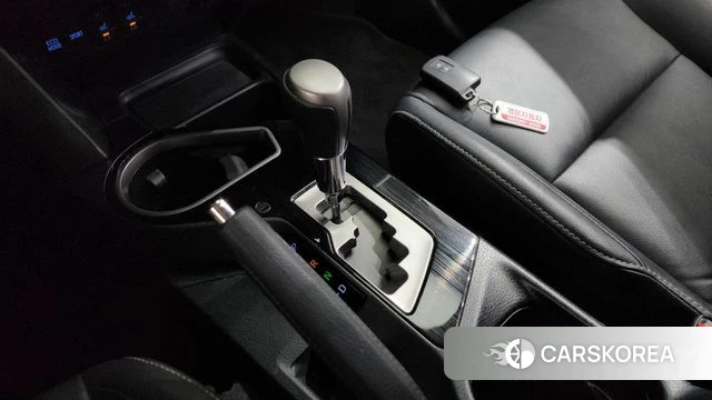 Toyota RAV4 id 3886595 из Кореи 19