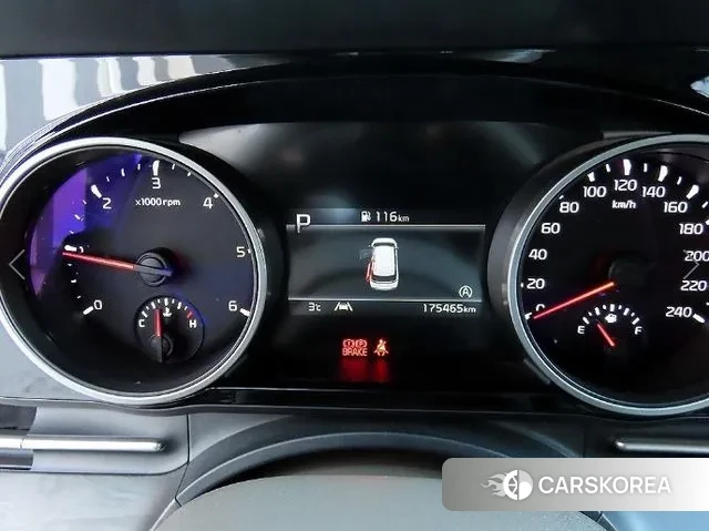 Kia Carnival 4th generation id 3650940 из Кореи 18