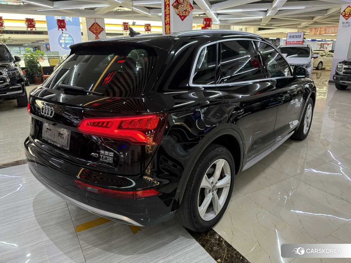 Audi Q5L id 4405959 из Китая 9