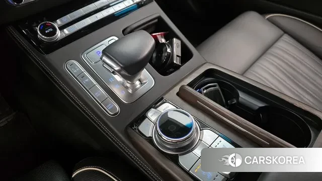 Genesis G90 id 3601118 из Кореи 19