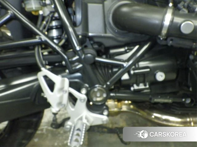 BMW R NINE T SCRAMBLER id 4247938 из Японии 23