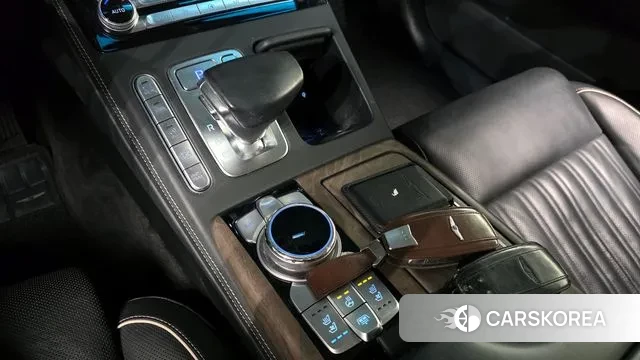 Genesis G90 id 3681981 из Кореи 19
