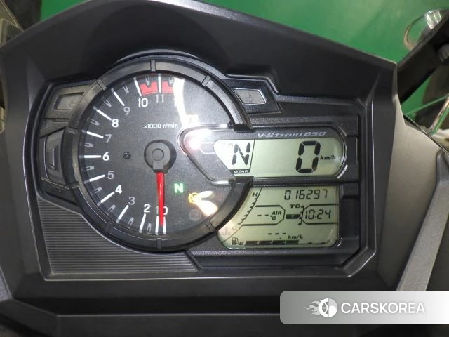 Suzuki V-STROM 650 DL650 ABS id 3947563 из Японии 33