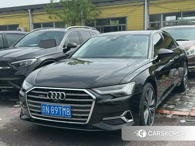 Audi A6L id 4380733 из Китая 9