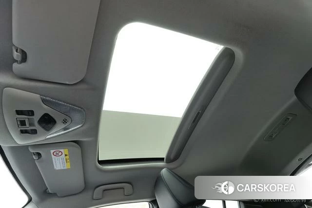 Toyota C-HR id 4276269 из Китая 23