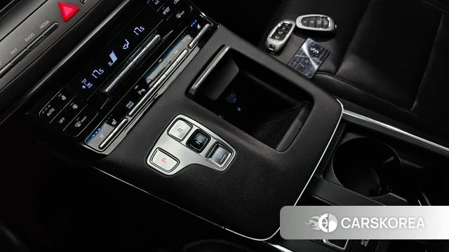Hyundai The New Grandeur IG Hybrid id 4562343 из Кореи 35