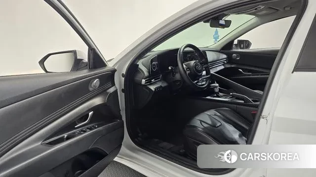 Hyundai Avante (CN7) id 3702065 из Кореи 19