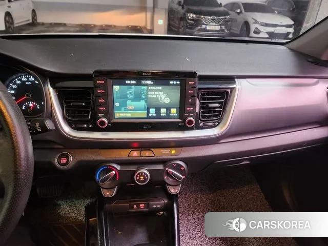 Kia Stonic id 3313456 из Кореи 11