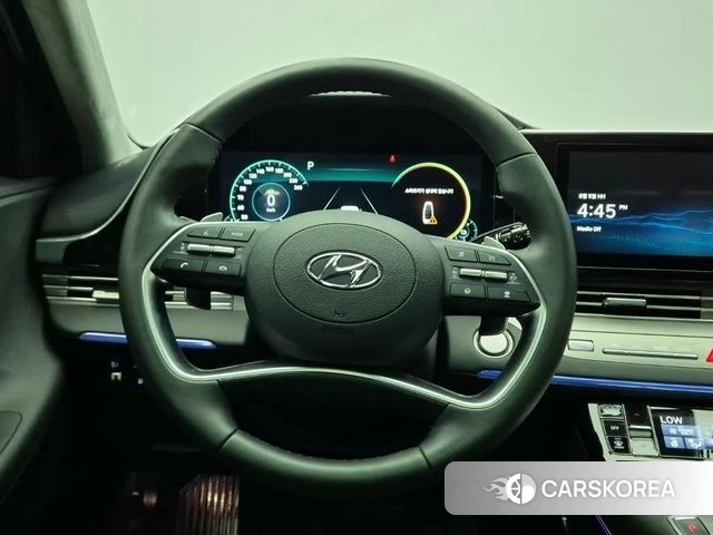 Hyundai The New Grandeur IG Hybrid id 4671000 из Кореи 19