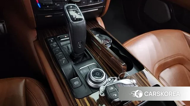 Maserati Quattroporte id 3182711 из Кореи 19