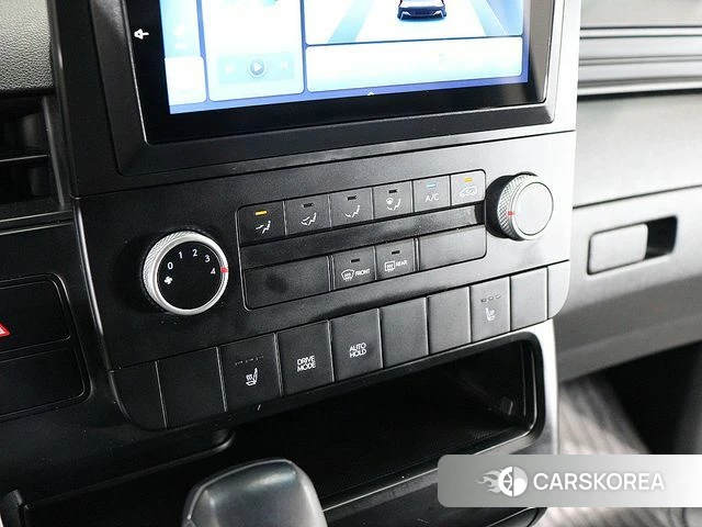Hyundai Staria id 4948882 из Кореи 19