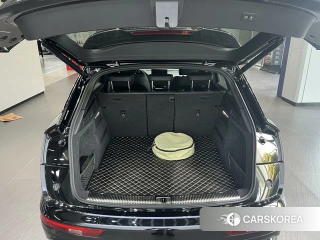 Audi Q5L id 4205808 из Китая 14