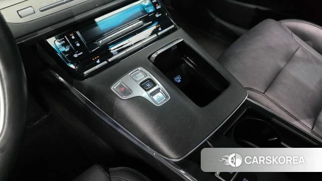 Hyundai The New Grandeur IG id 4345084 из Кореи 32