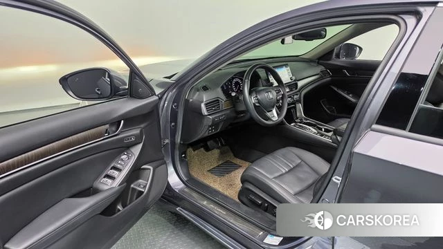 Honda Accord 10th Generation id 4580453 из Кореи 31
