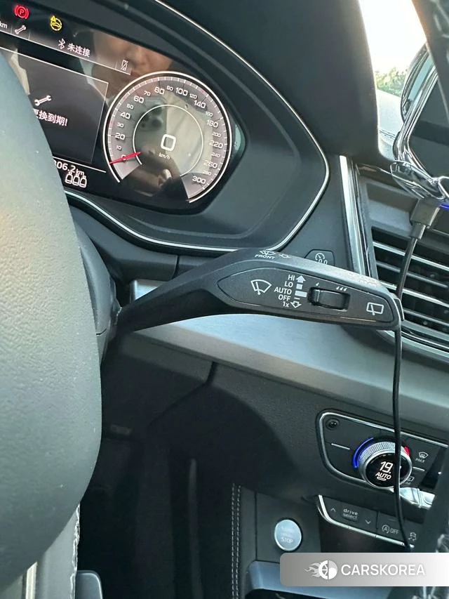 Audi Q5L id 4313842 из Китая 51