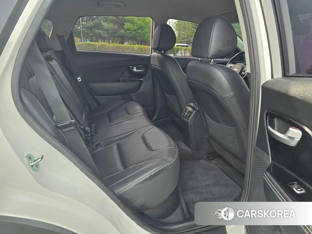 Kia Niro EV id 4392609 из Кореи 19