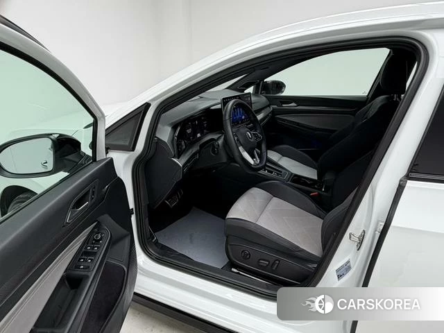 Volkswagen Golf id 4261209 из Китая 16