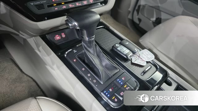 Kia All New Carnival id 4708993 из Кореи 19