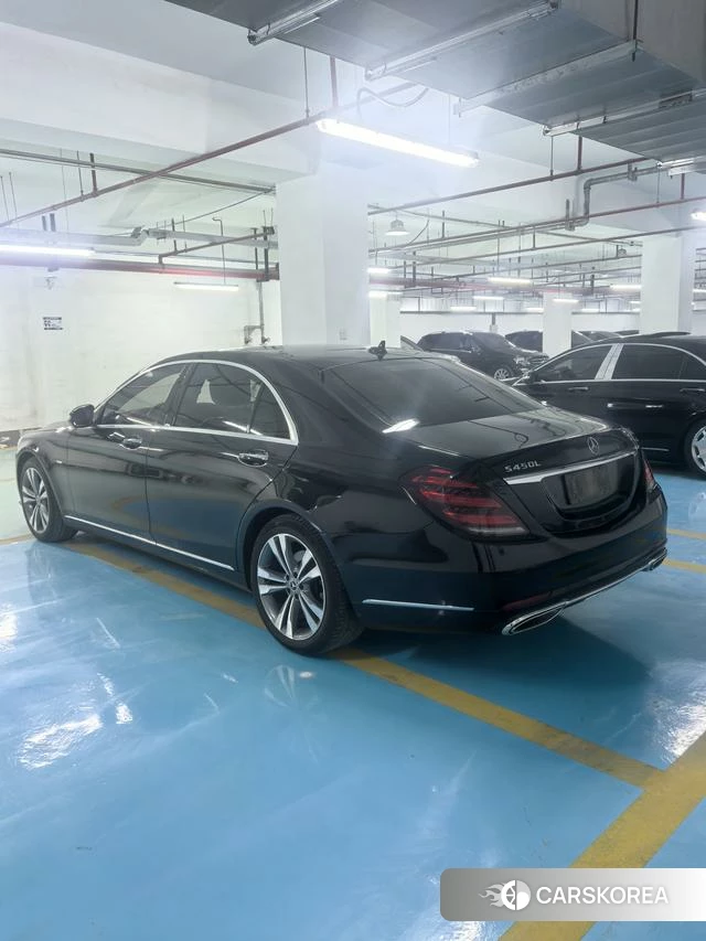 Mercedes-Benz S-class id 4242285 из Китая 9