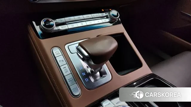 Genesis G90 id 3498870 из Кореи 19