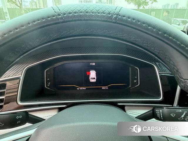 Volkswagen Tiguan L id 4258707 из Китая 16