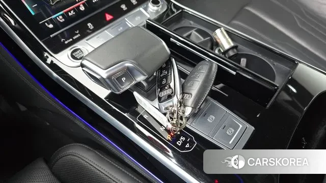 Audi A8 (D5) id 3044399 из Кореи 19