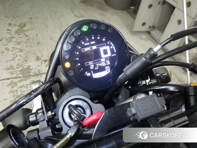Yamaha XSR900 id 3945339 из Японии 33