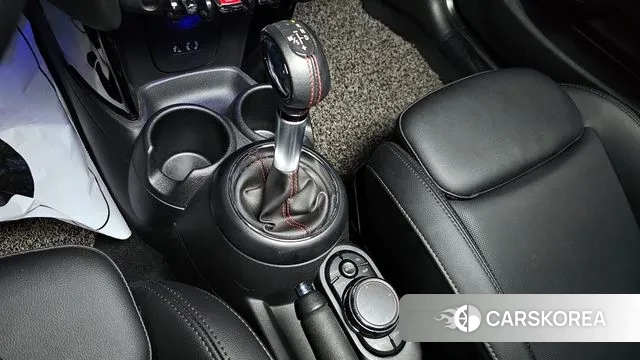 Mini Cooper S id 3284880 из Кореи 19