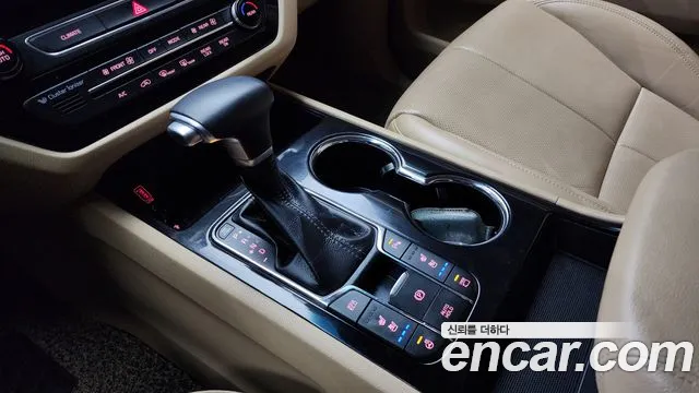 Kia The New Carnival id 2329004 из Кореи 19