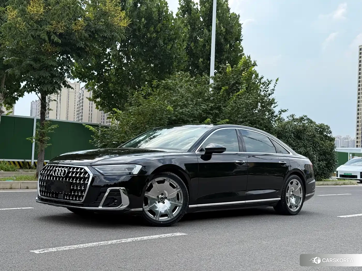 Audi A8 id 4679790 из Китая 9