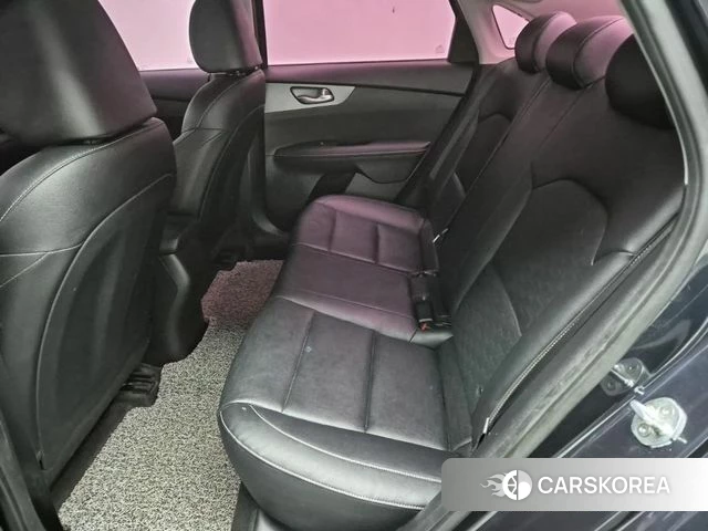 Kia Come New K3 id 3924911 из Кореи 19