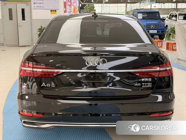 Audi A6L id 4359567 из Китая 16