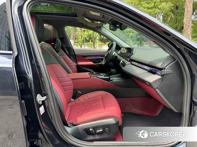 BMW 5 series id 4307238 из Китая 12