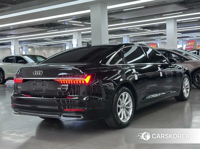 Audi A6L id 4258801 из Китая 15