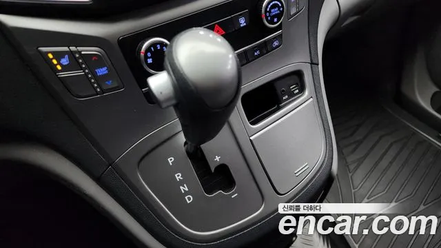 Hyundai The New Grand Starex id 2436167 из Кореи 19