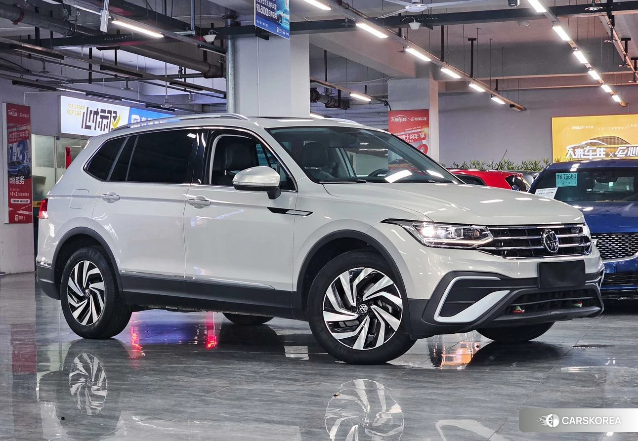Volkswagen Tiguan L id 4486463 из Китая 23