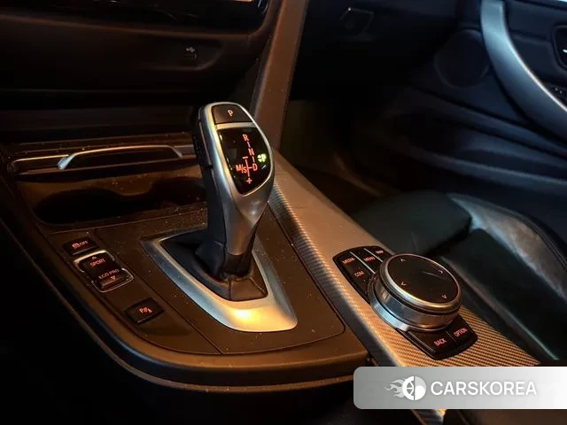 BMW 4 Series (F32) id 3013966 из Кореи 19