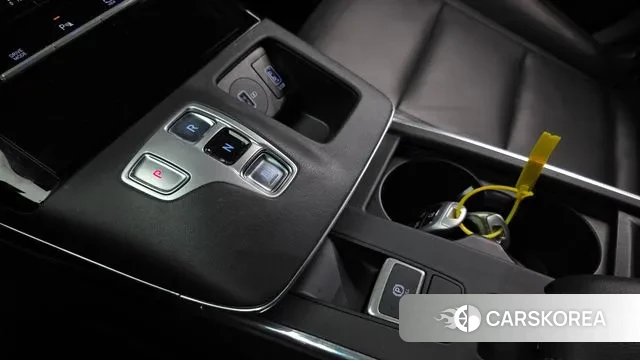 Hyundai The New Grandeur IG id 3121018 из Кореи 19