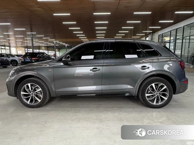 Audi Q5L id 4212798 из Китая 9